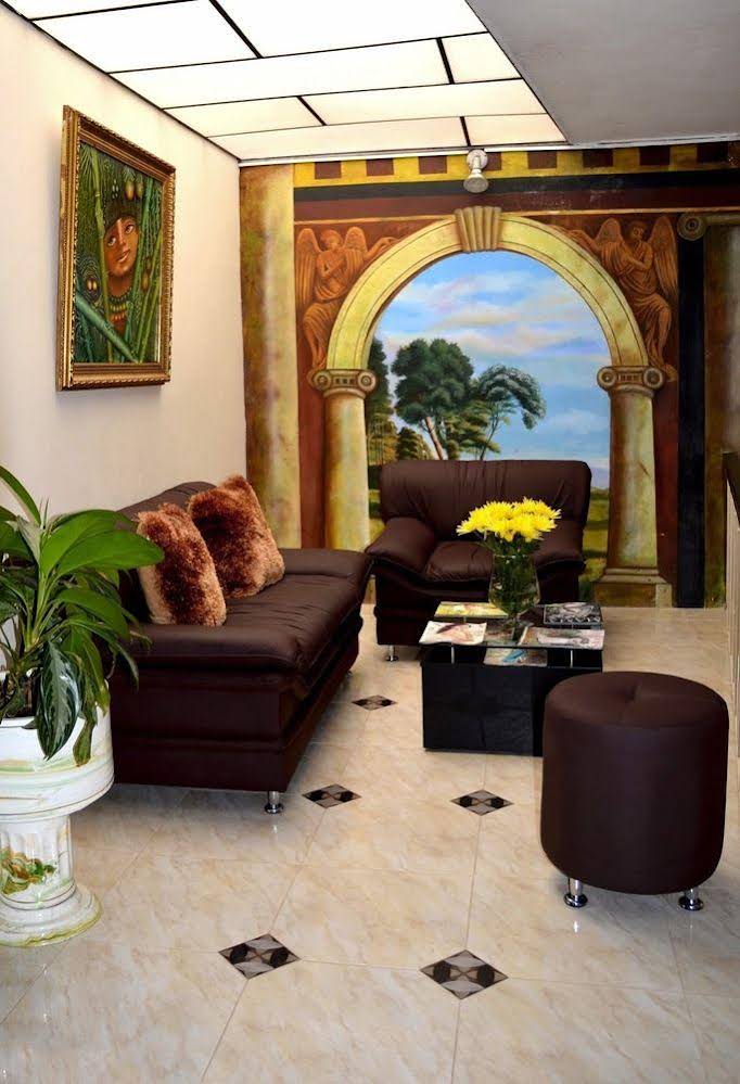 Hotel Imperio la 16