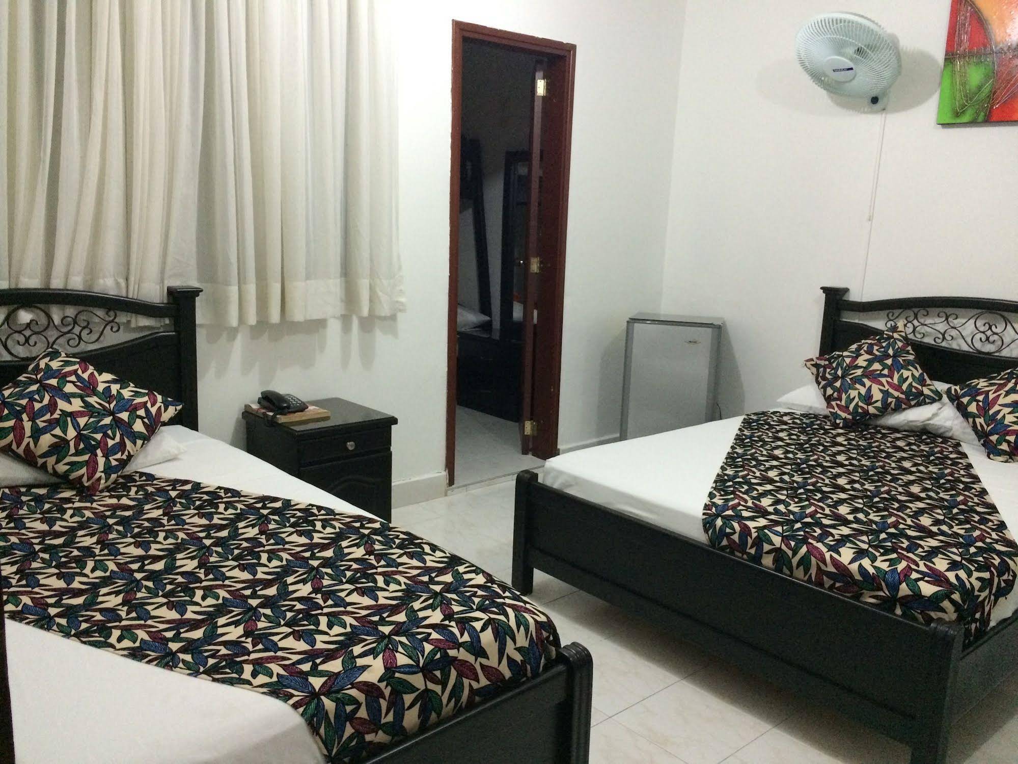 Hotel Imperio la 16