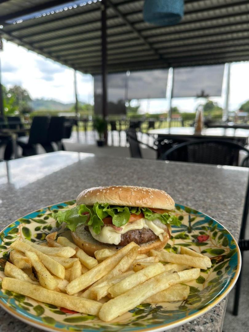 Hotel Palo Grande CF Pereira