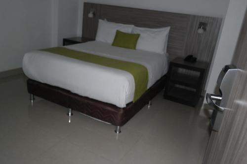 Mh Hoteles Pereira