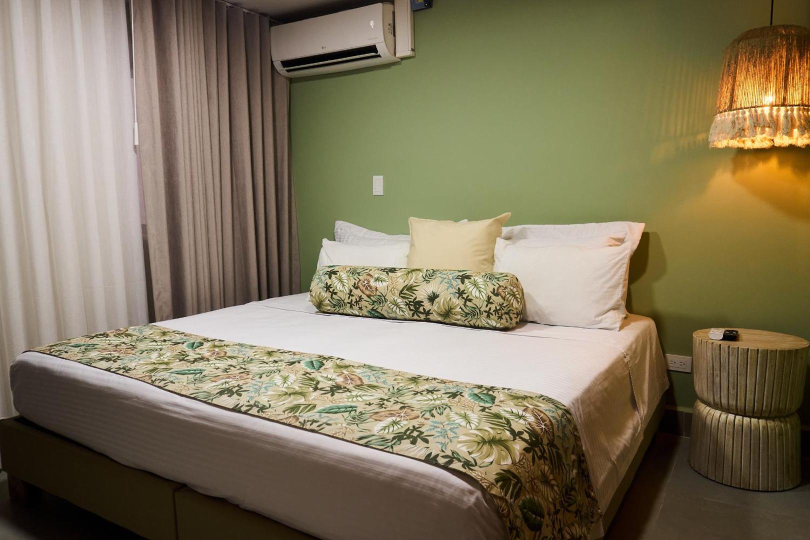 Kamaleb Farallones Hotel