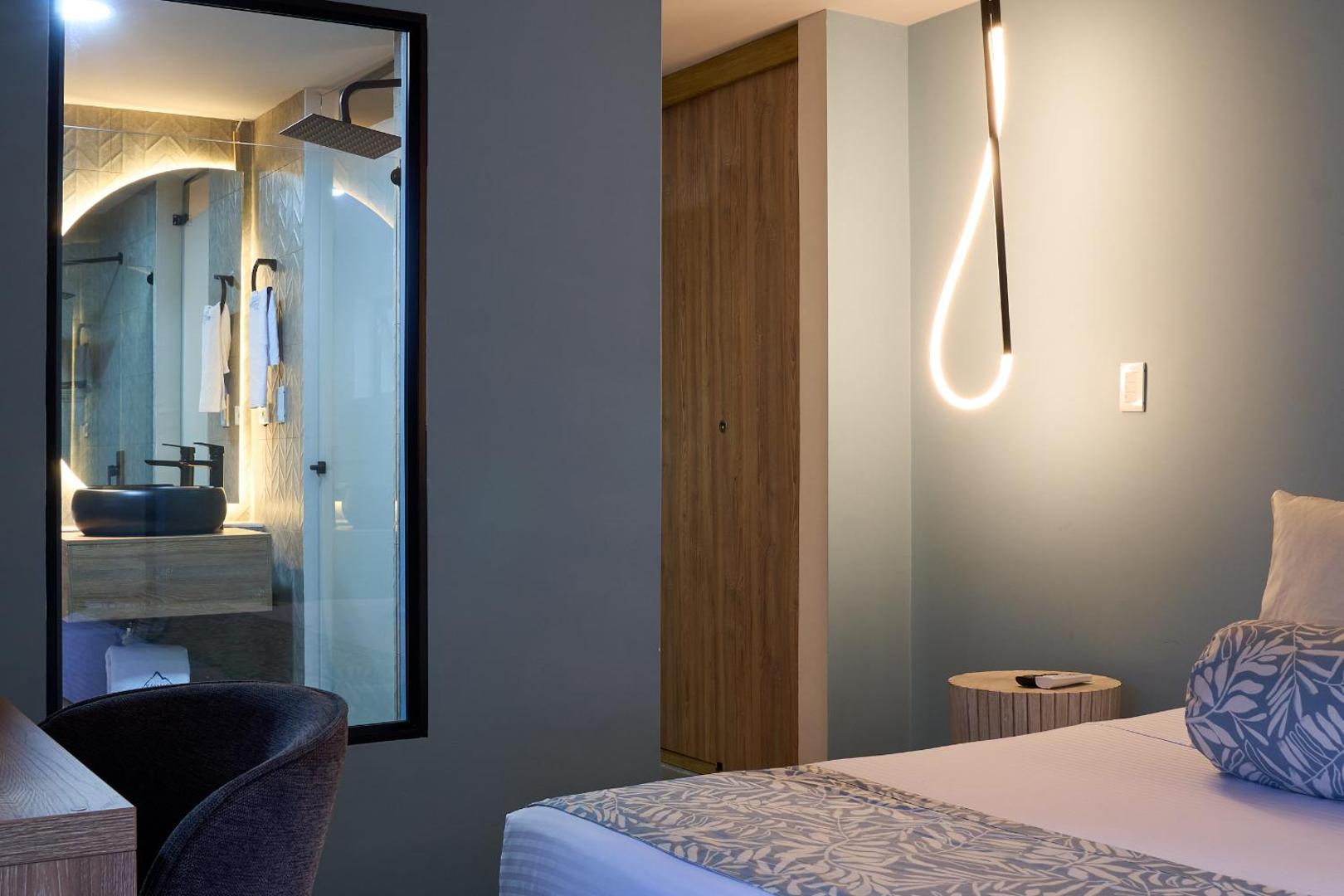 Kamaleb Farallones Hotel