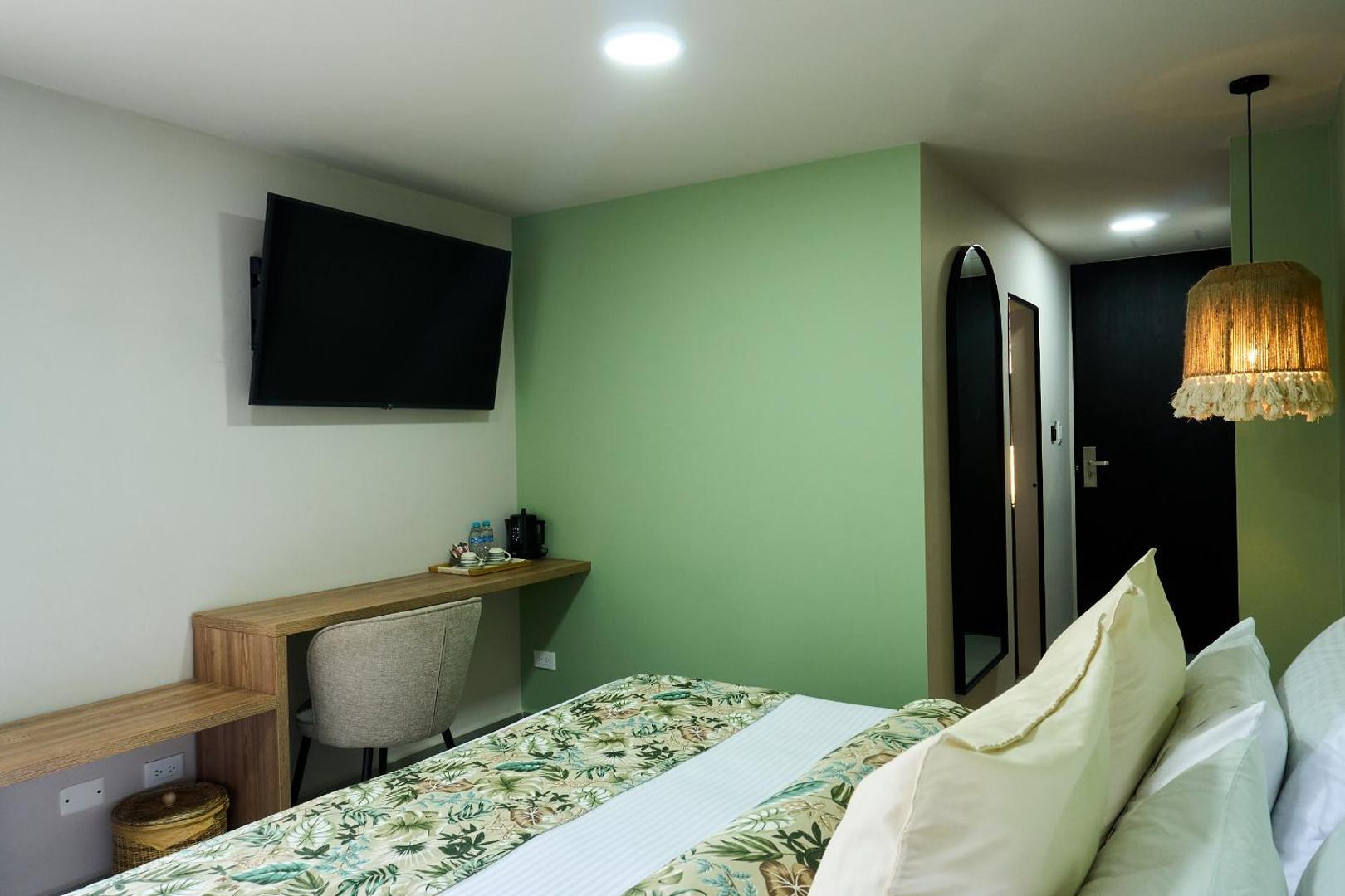 Kamaleb Farallones Hotel