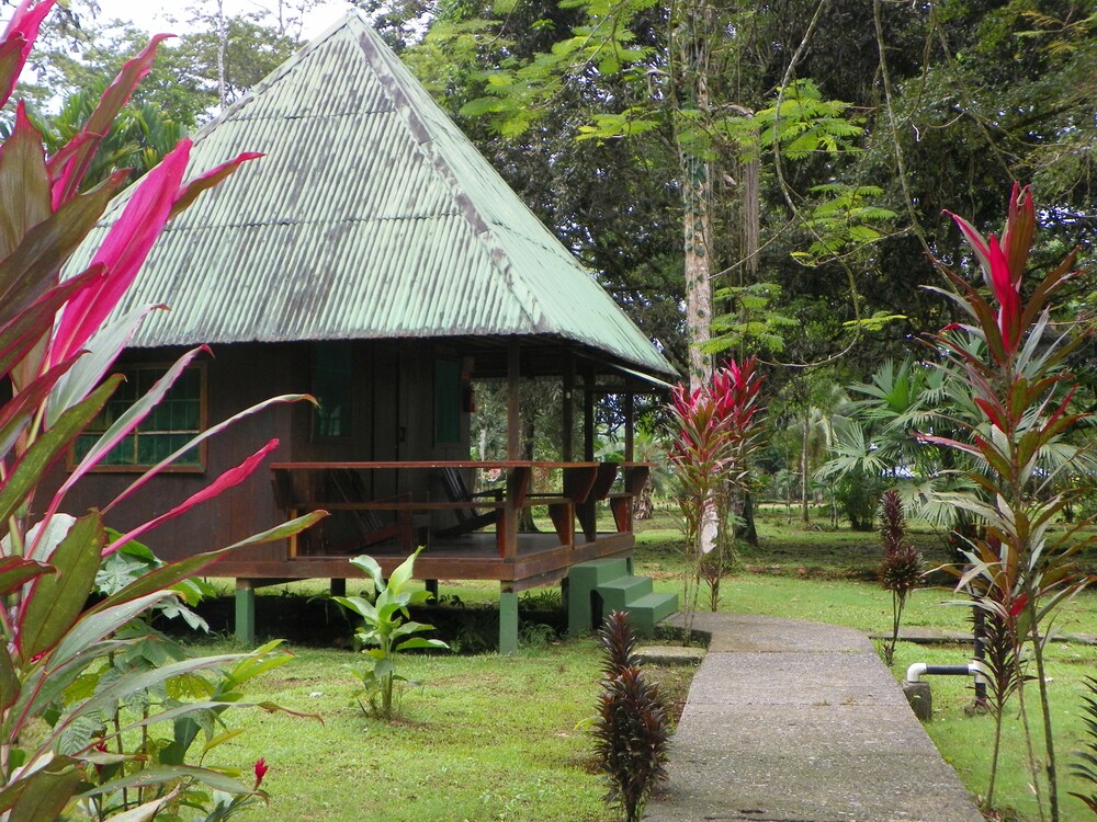 El Pizote Lodge