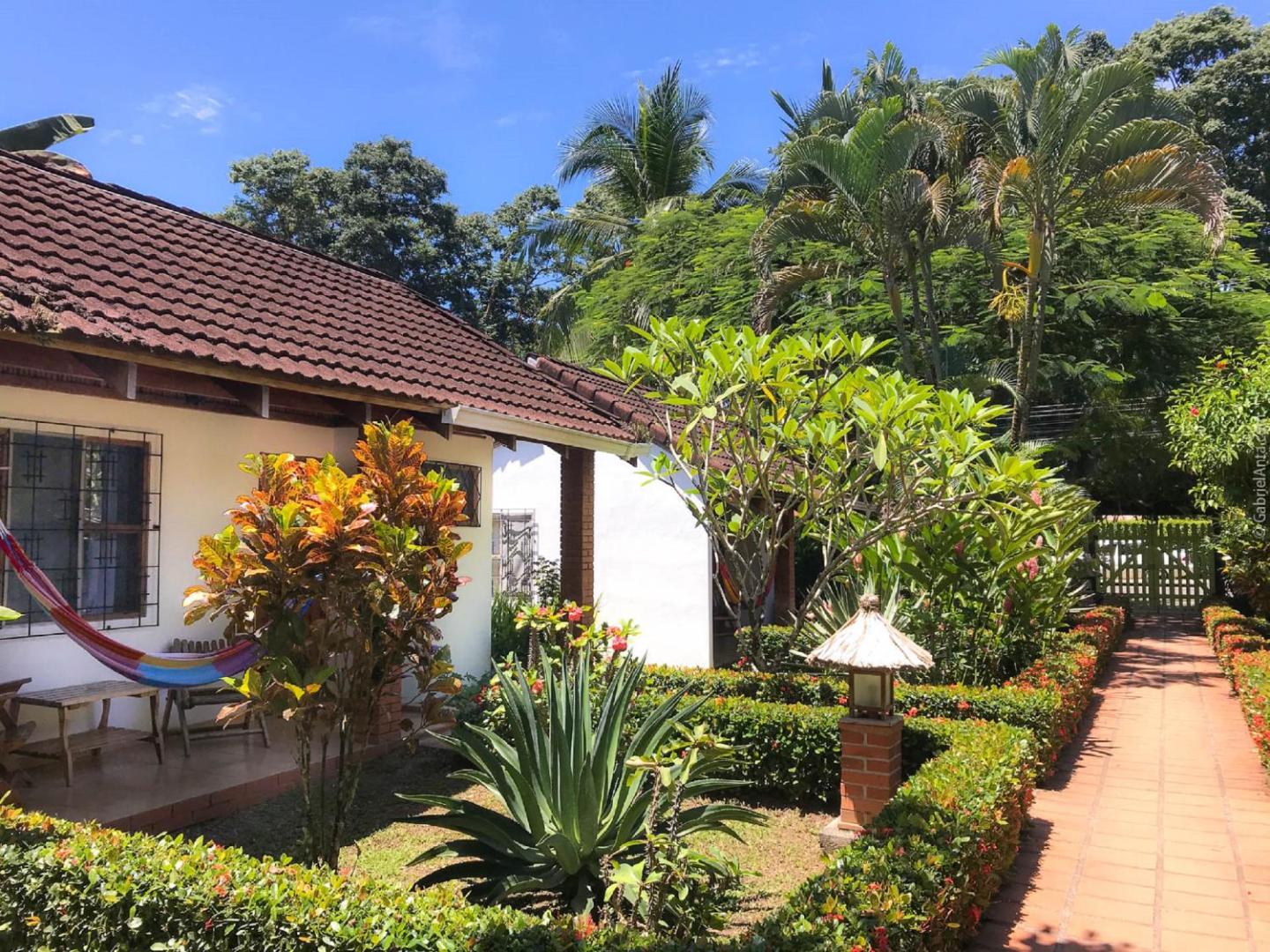 Hotel Escape Caribeno