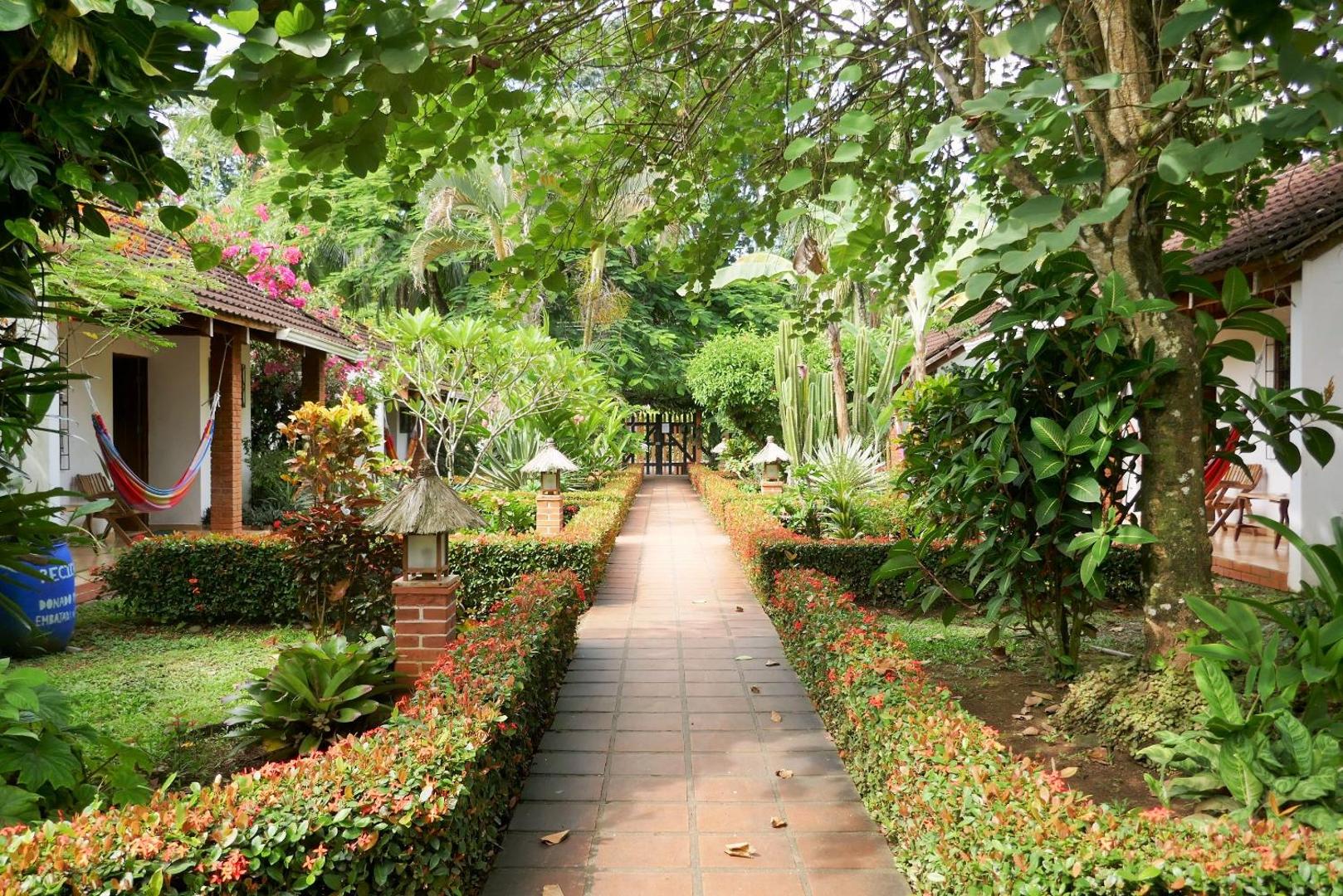 Hotel Escape Caribeno