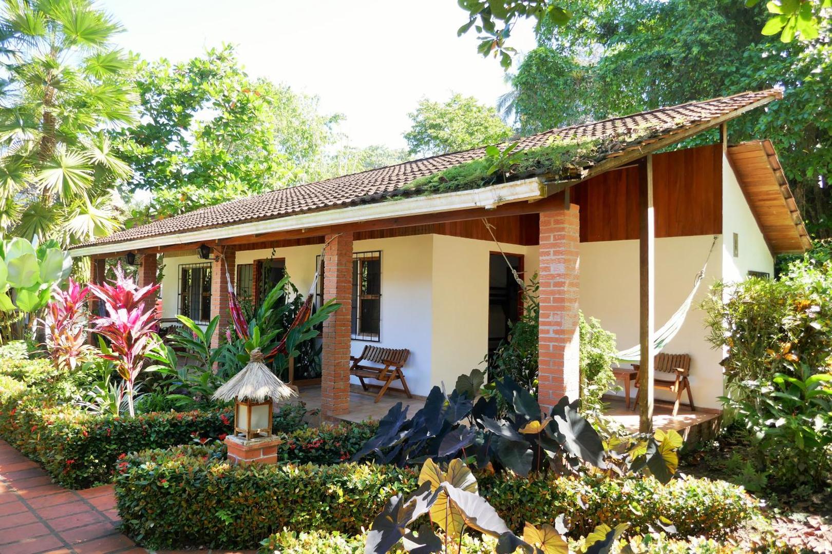 Hotel Escape Caribeno