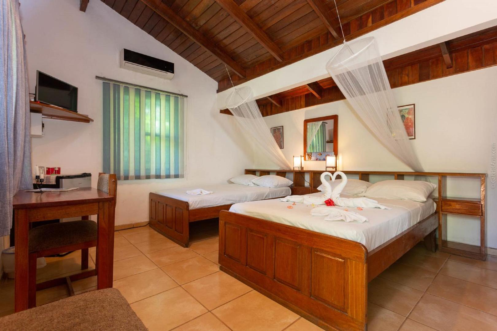 Hotel Escape Caribeno