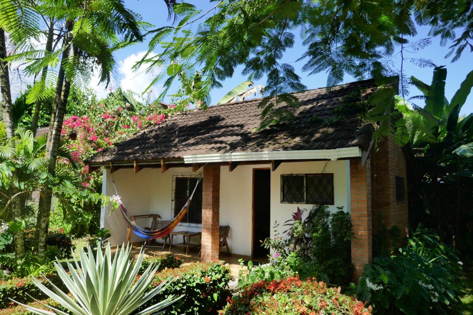 Hotel Escape Caribeno