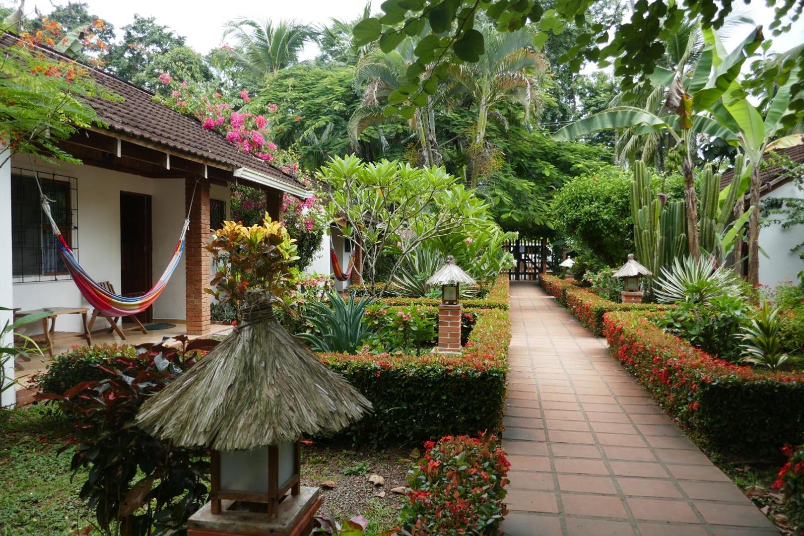 Hotel Escape Caribeno