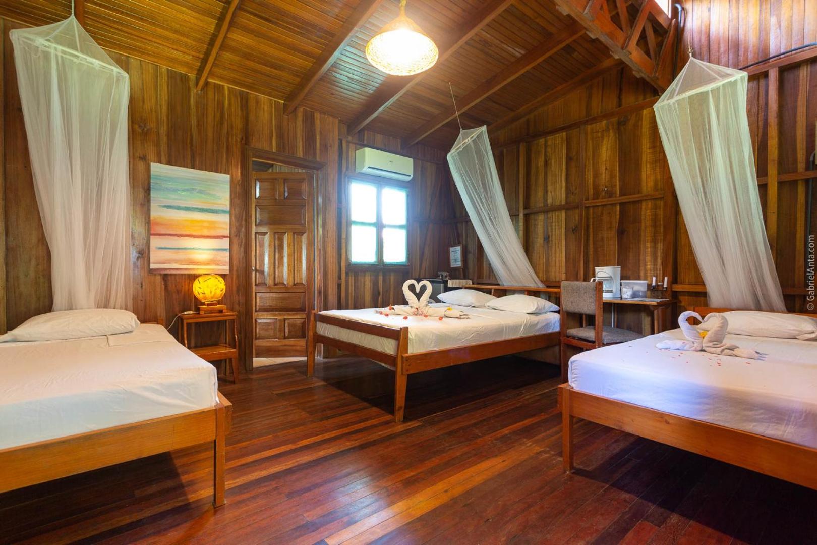 Hotel Escape Caribeno