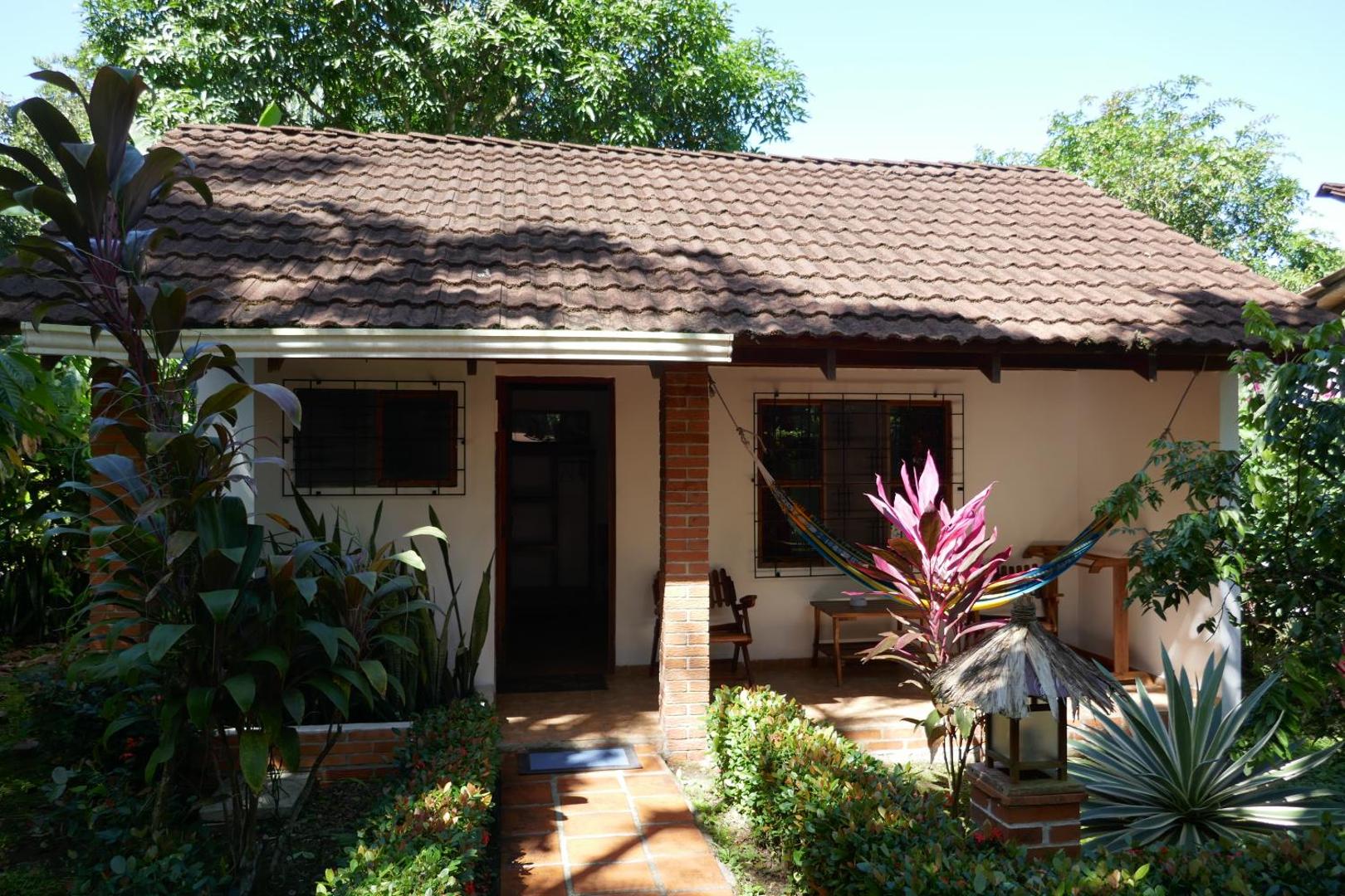 Hotel Escape Caribeno