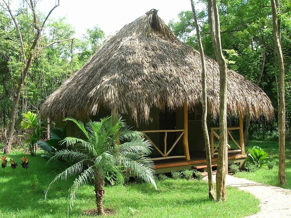 Sol y Luna Lodge