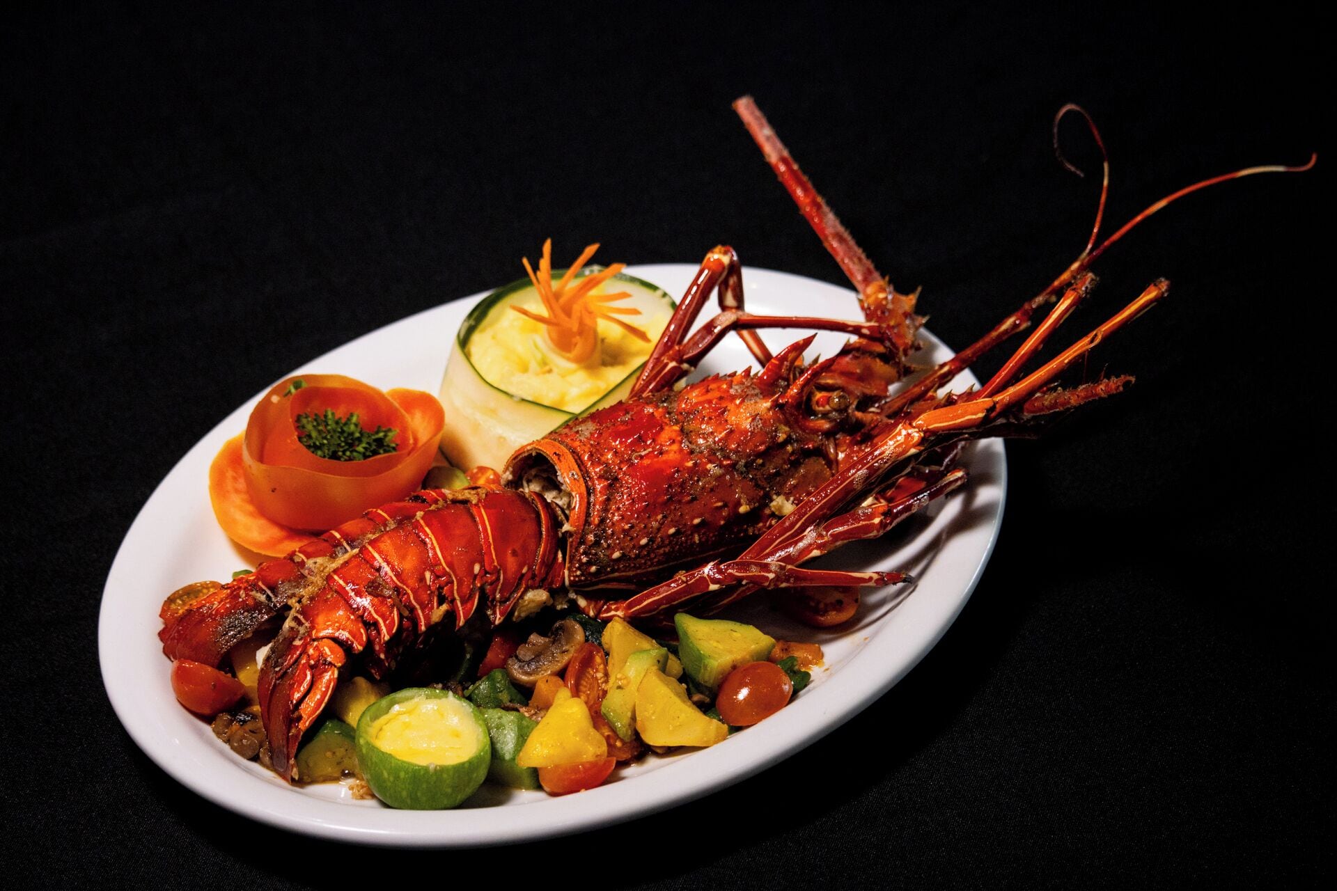 Buddha Hotel & Restaurant