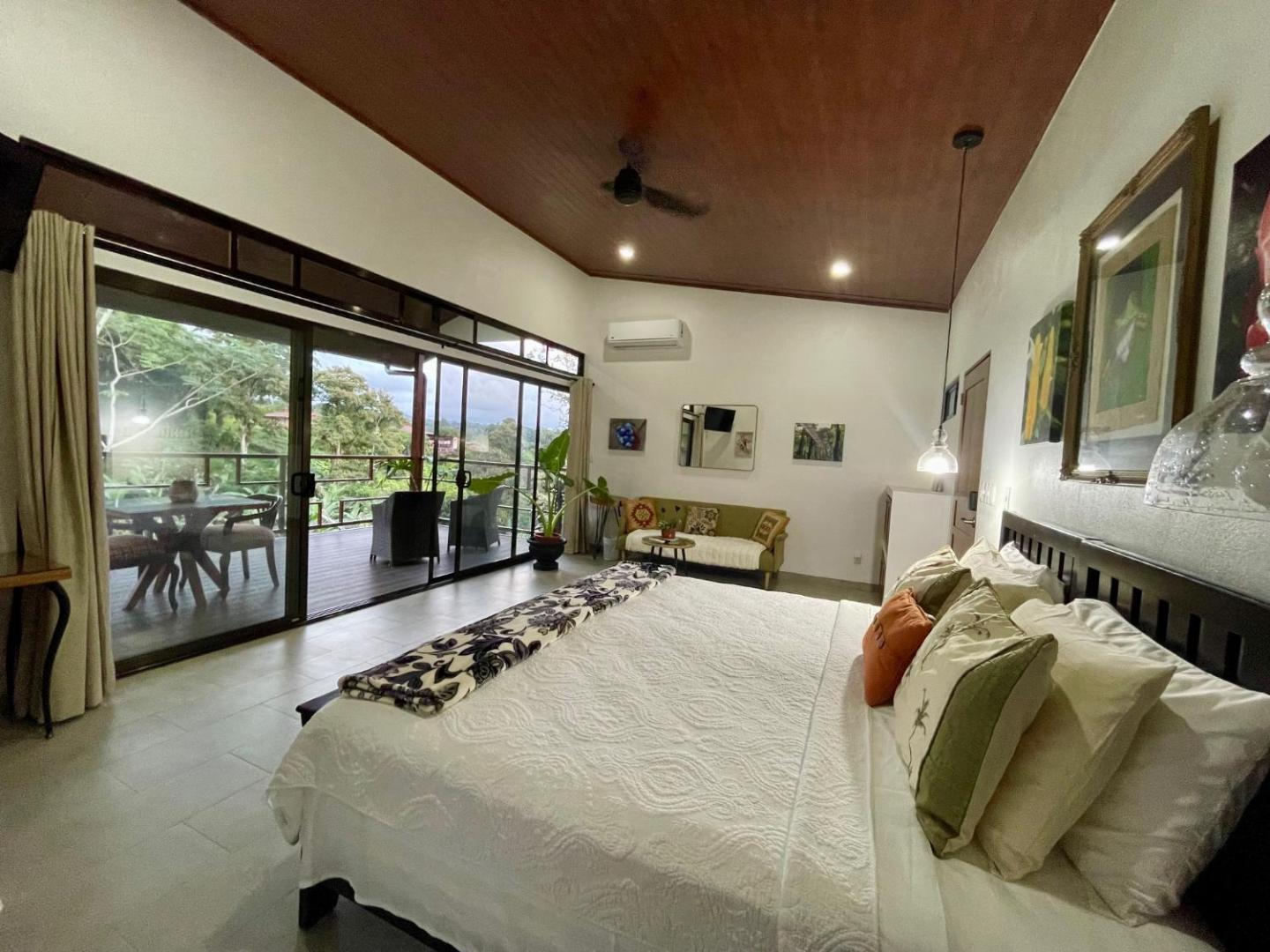 Casa Donna Rosa Bed & Breakfast