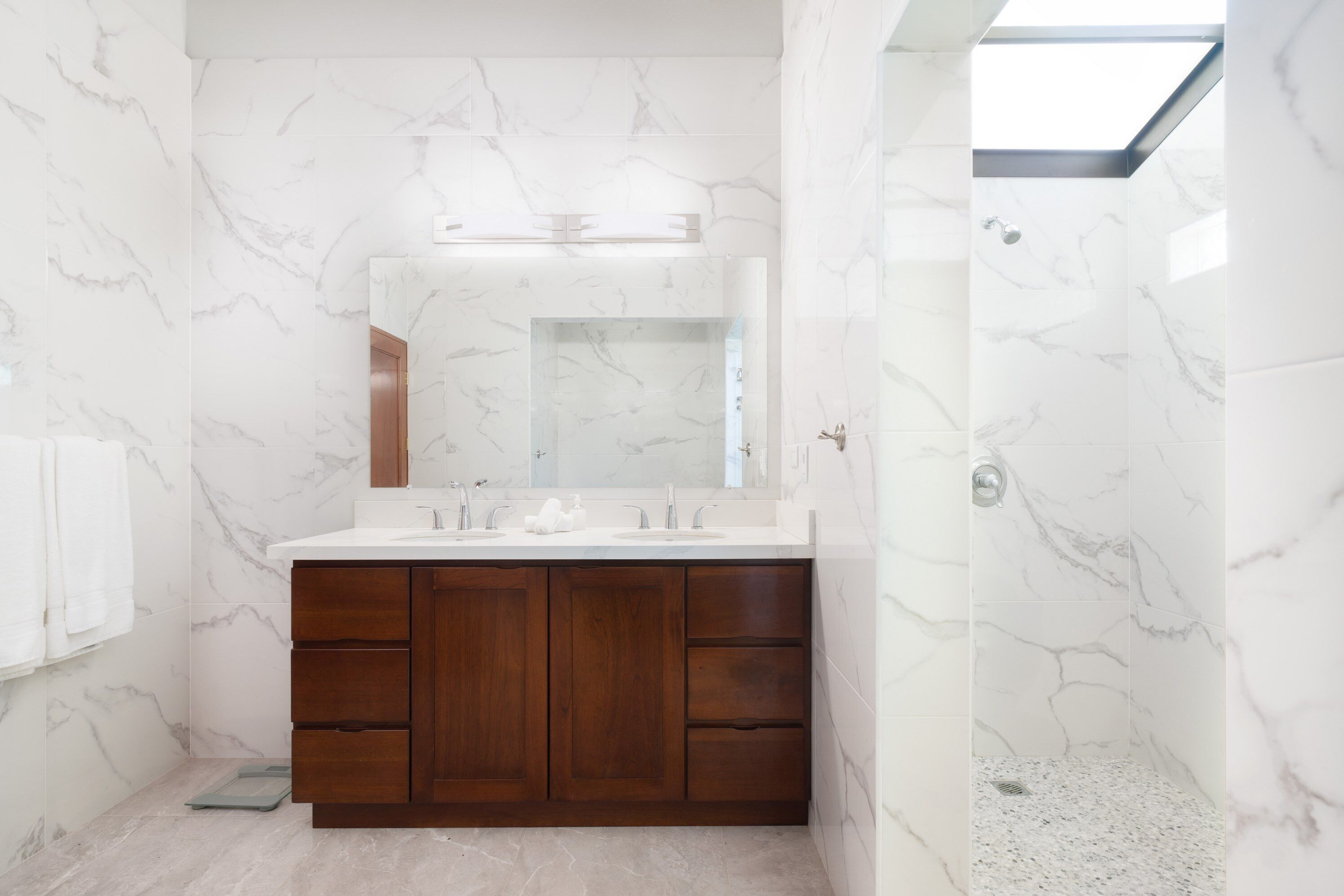 Casa Woodbine Beachfront House