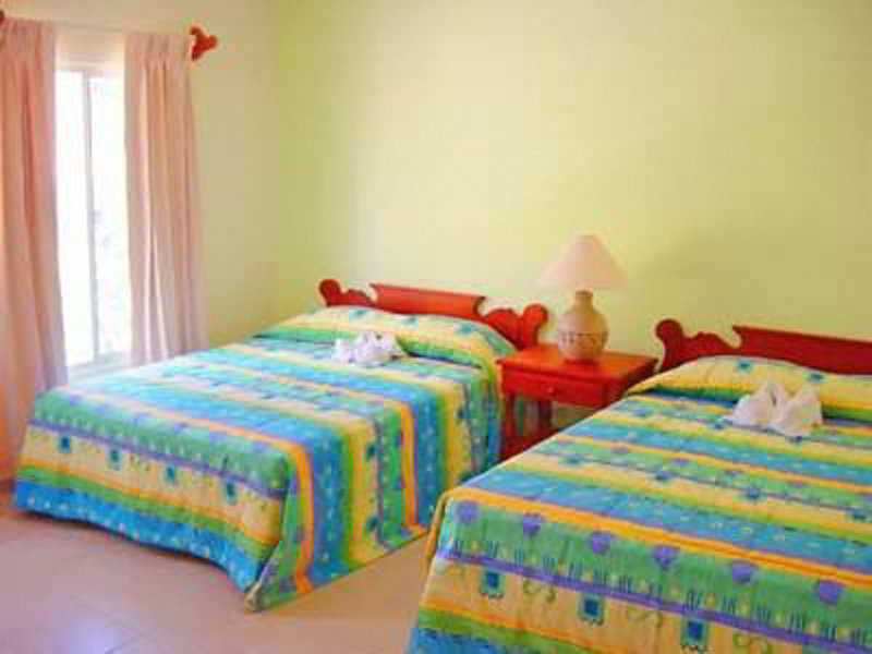 Catalinas Beach Suites
