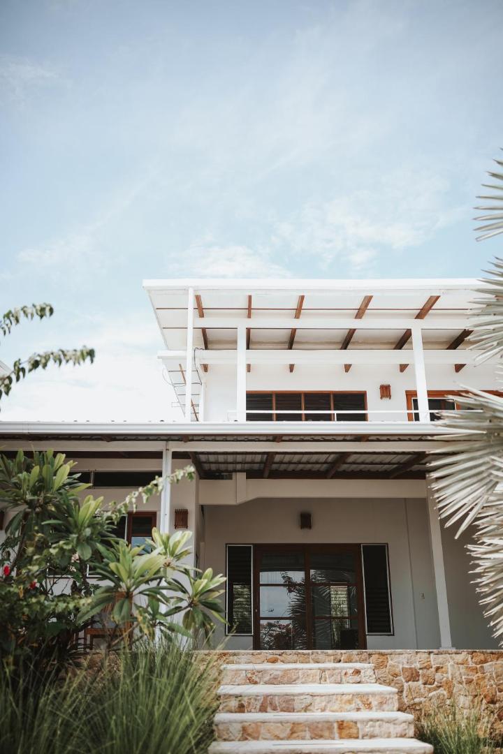 Salvatierra Beachfront Hotel