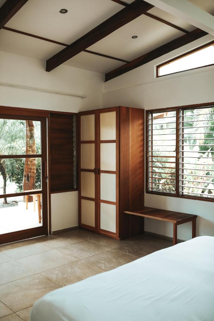 Salvatierra Beachfront Hotel