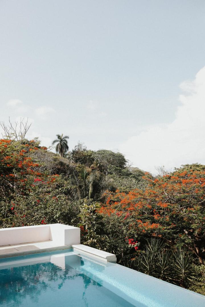 Salvatierra Beachfront Hotel