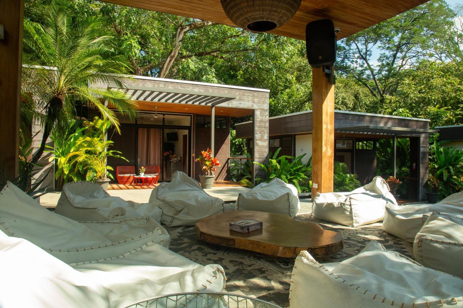 The Withe Palms Nosara Yoga Surf Hotel