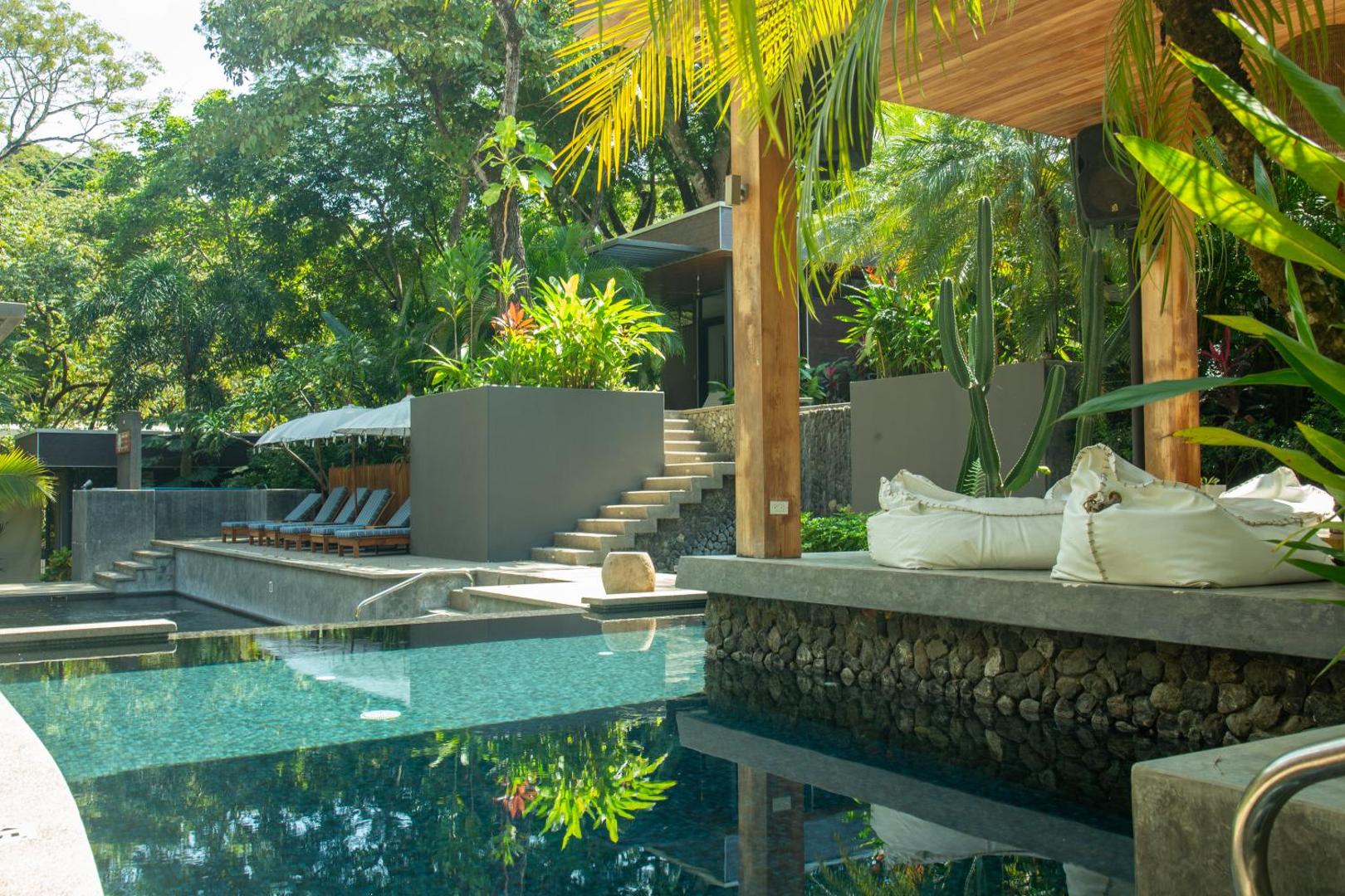 The Withe Palms Nosara Yoga Surf Hotel