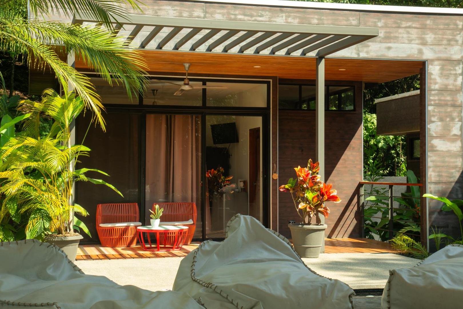 The Withe Palms Nosara Yoga Surf Hotel