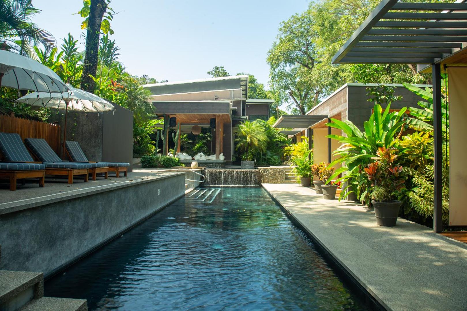 The Withe Palms Nosara Yoga Surf Hotel