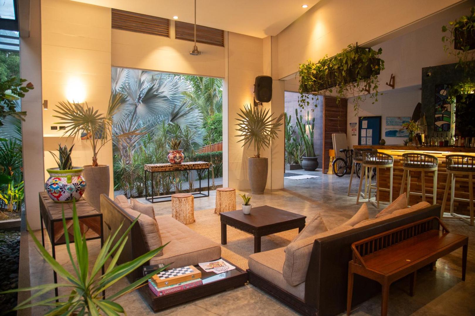 The Withe Palms Nosara Yoga Surf Hotel