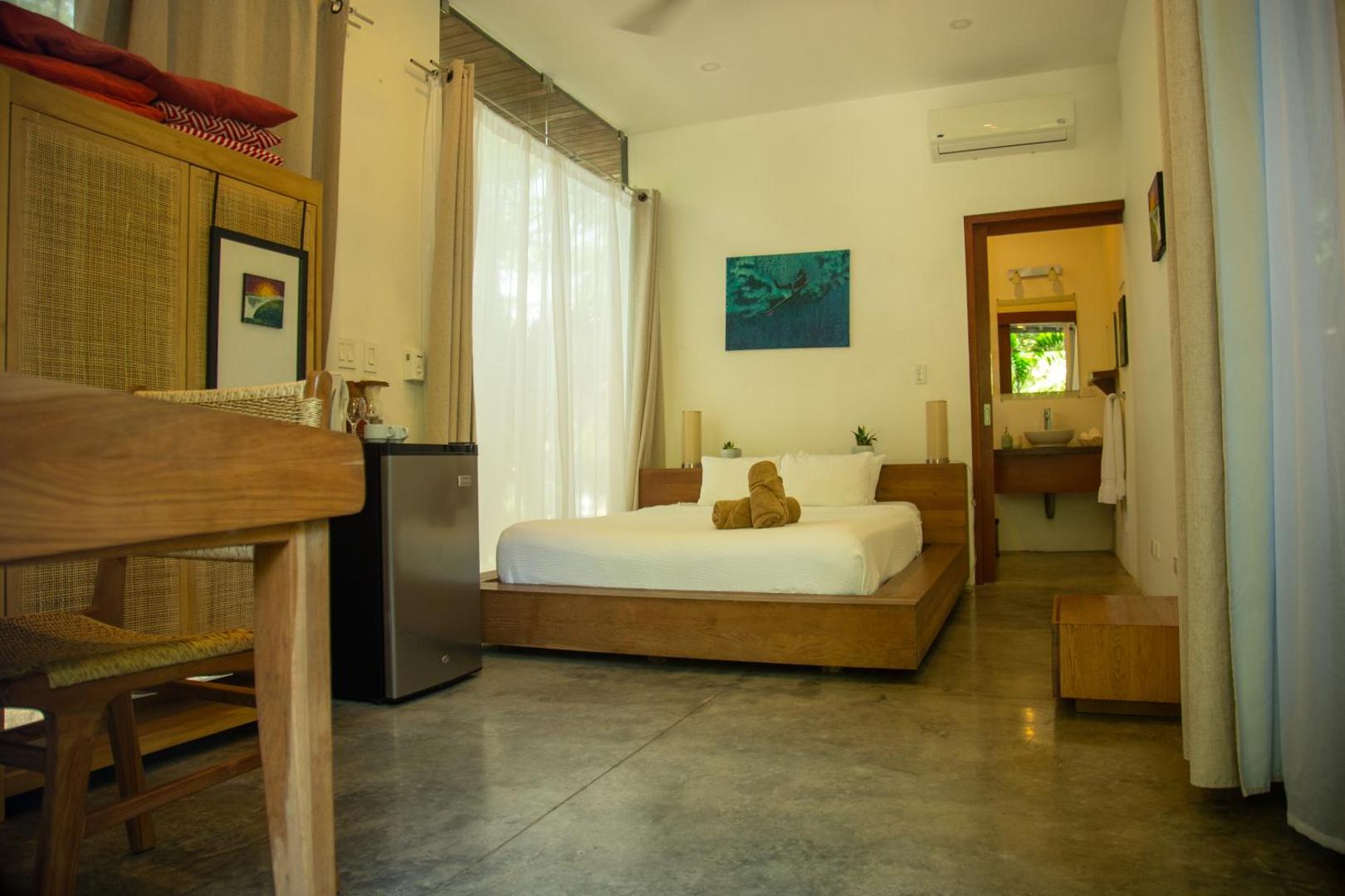 The Withe Palms Nosara Yoga Surf Hotel