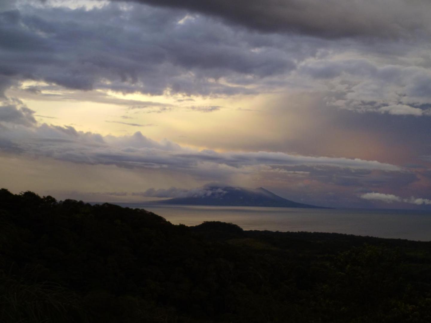 Tierra Madre Eco Lodge