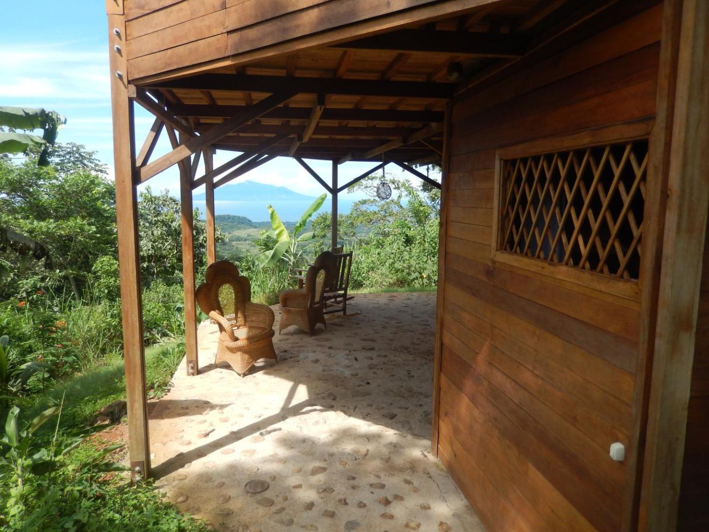 Tierra Madre Eco Lodge