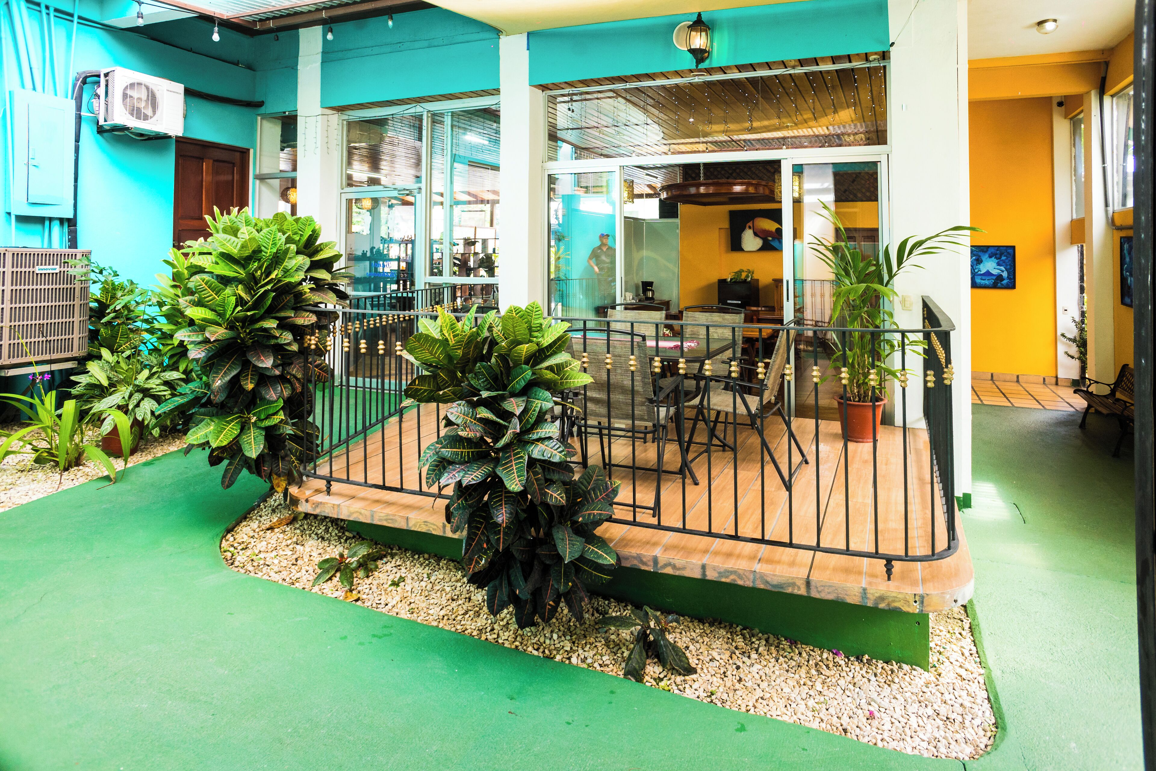 The Blue Suites Spa & Tours