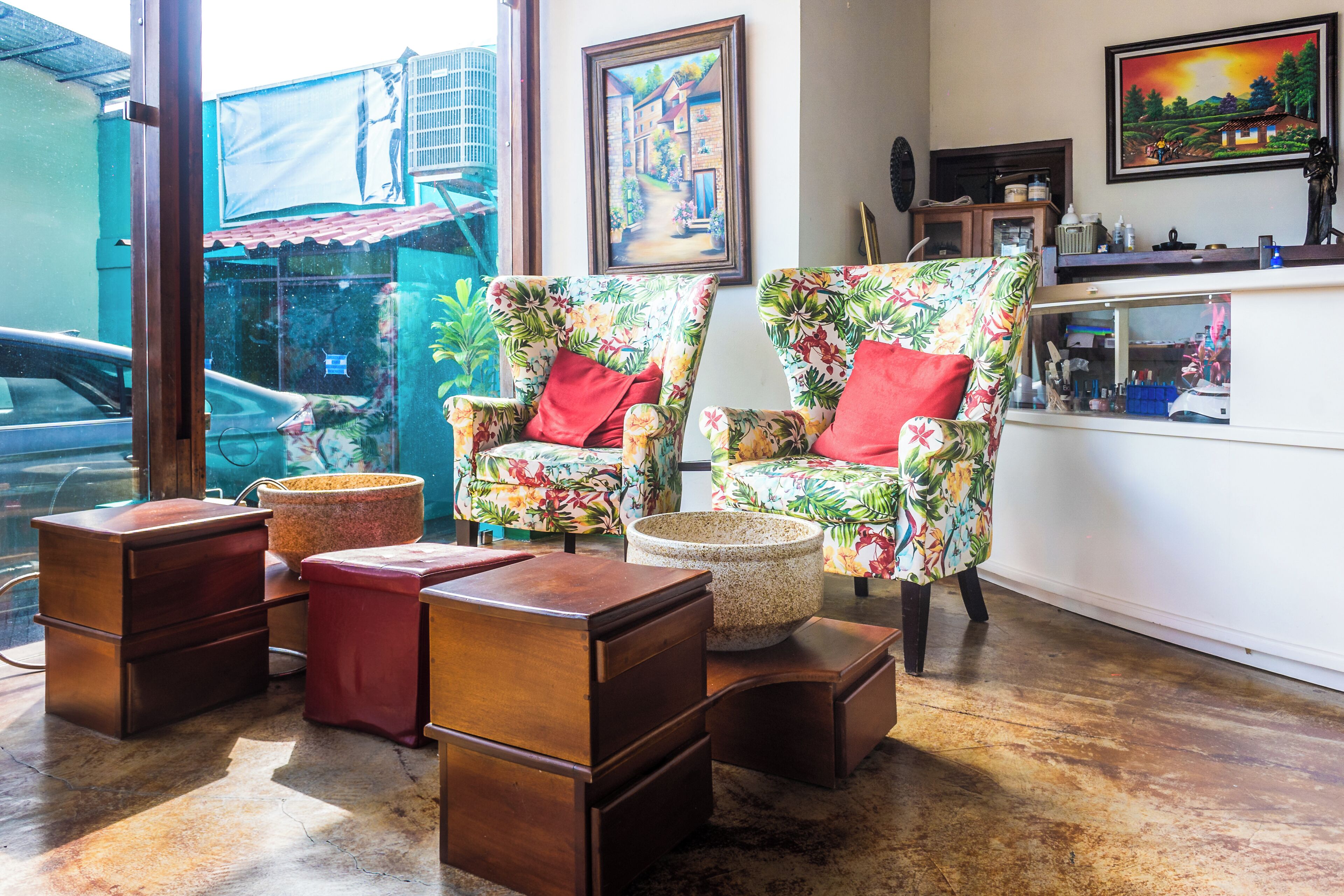 The Blue Suites Spa & Tours