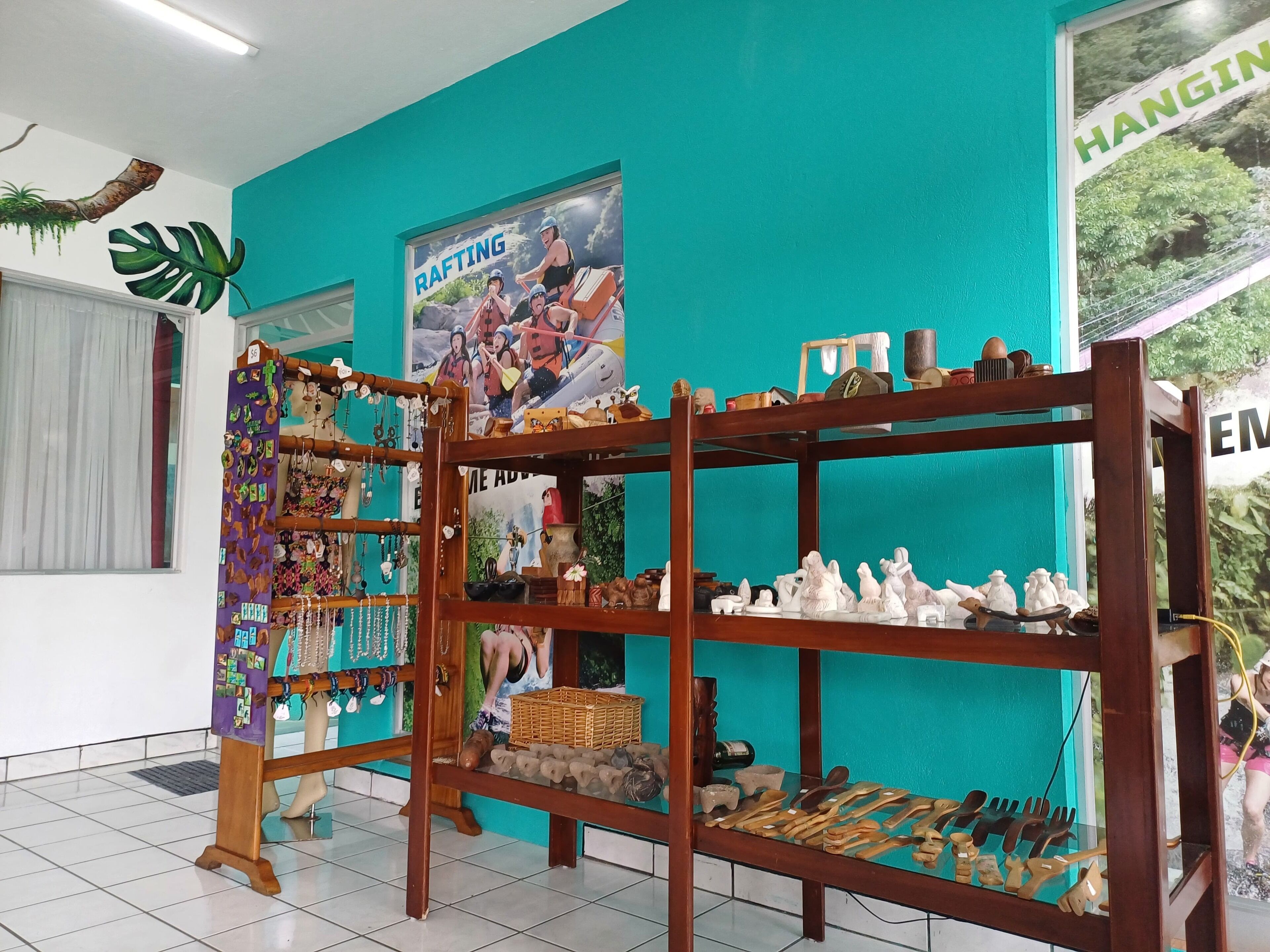 The Blue Suites Spa & Tours