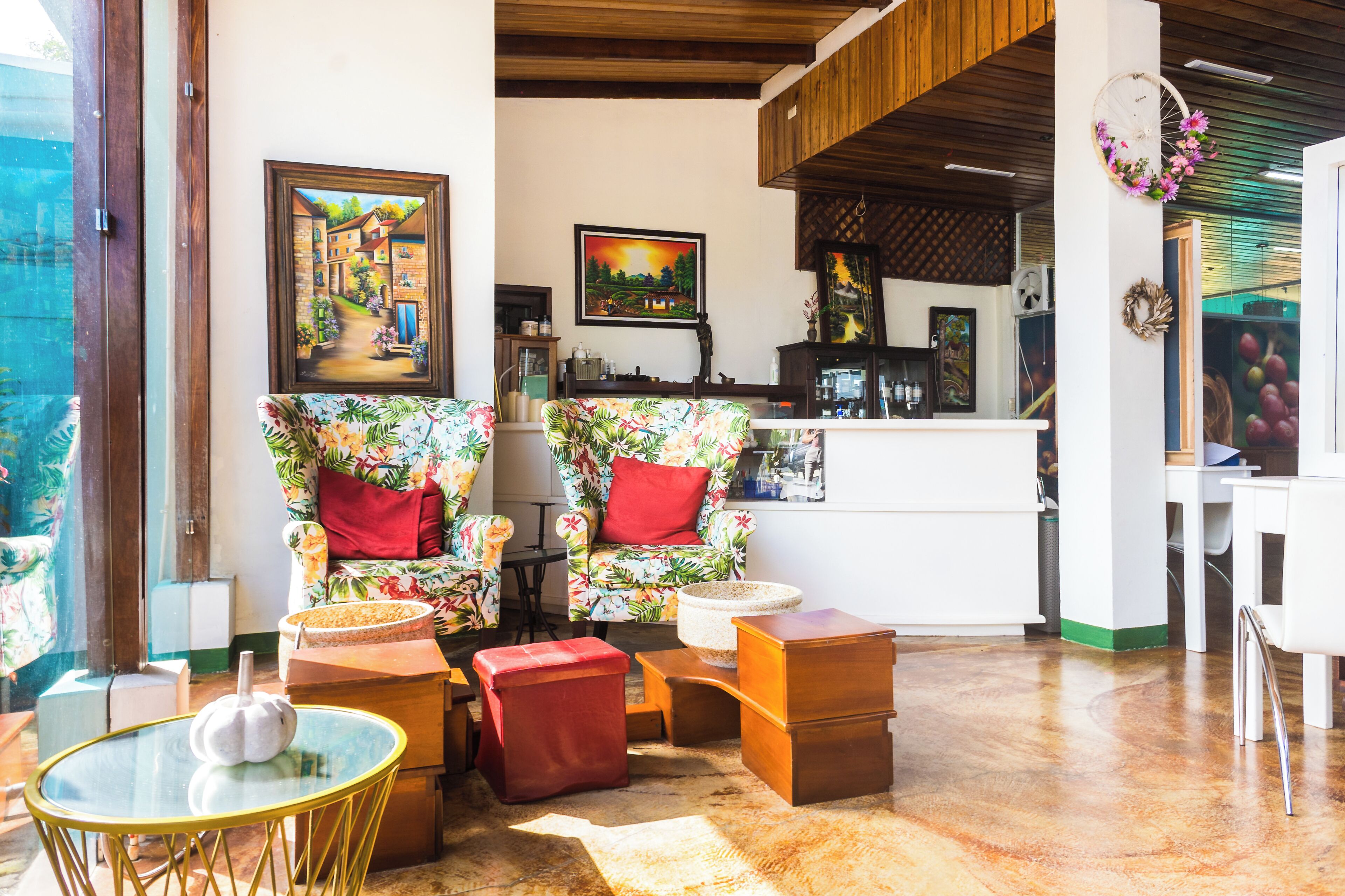 The Blue Suites Spa & Tours