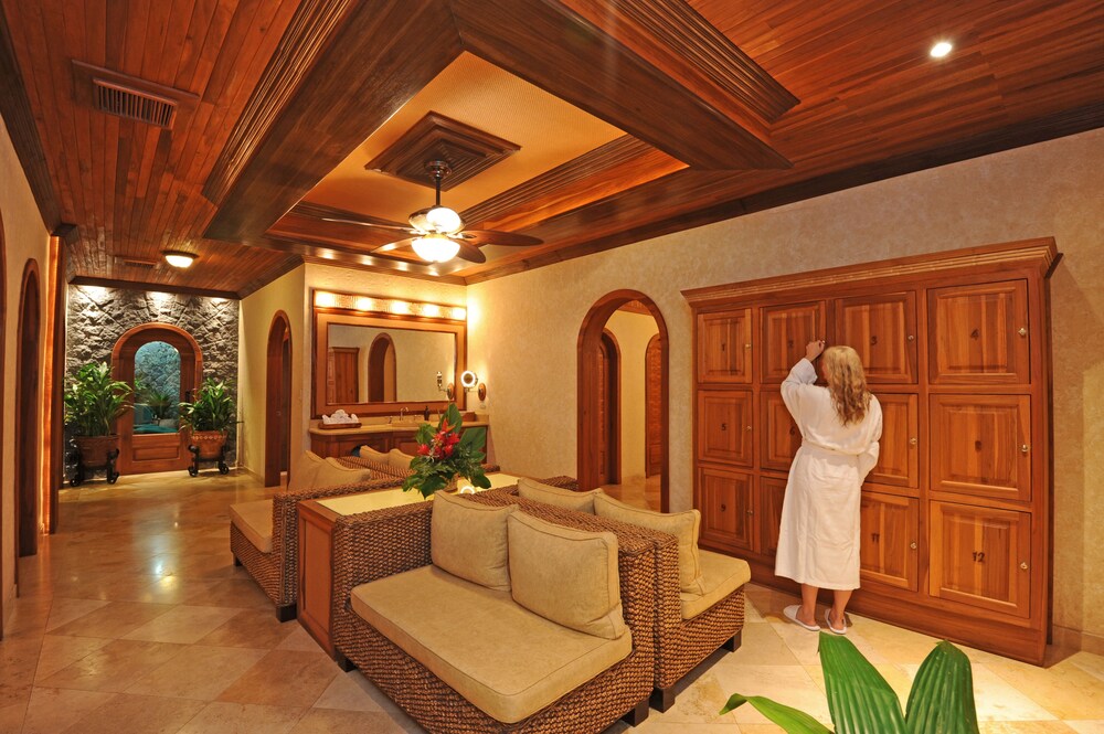 Villa Palacio By The Springs