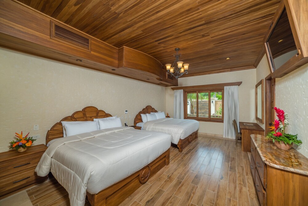 Villa Palacio By The Springs