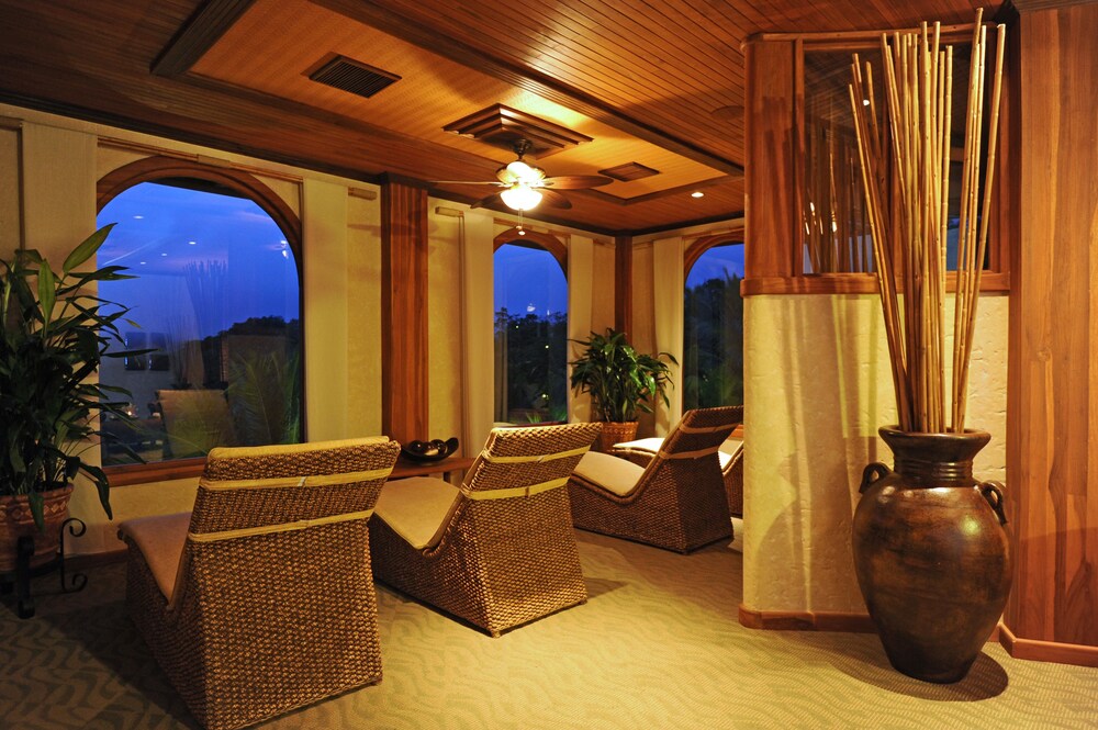 Villa Palacio By The Springs
