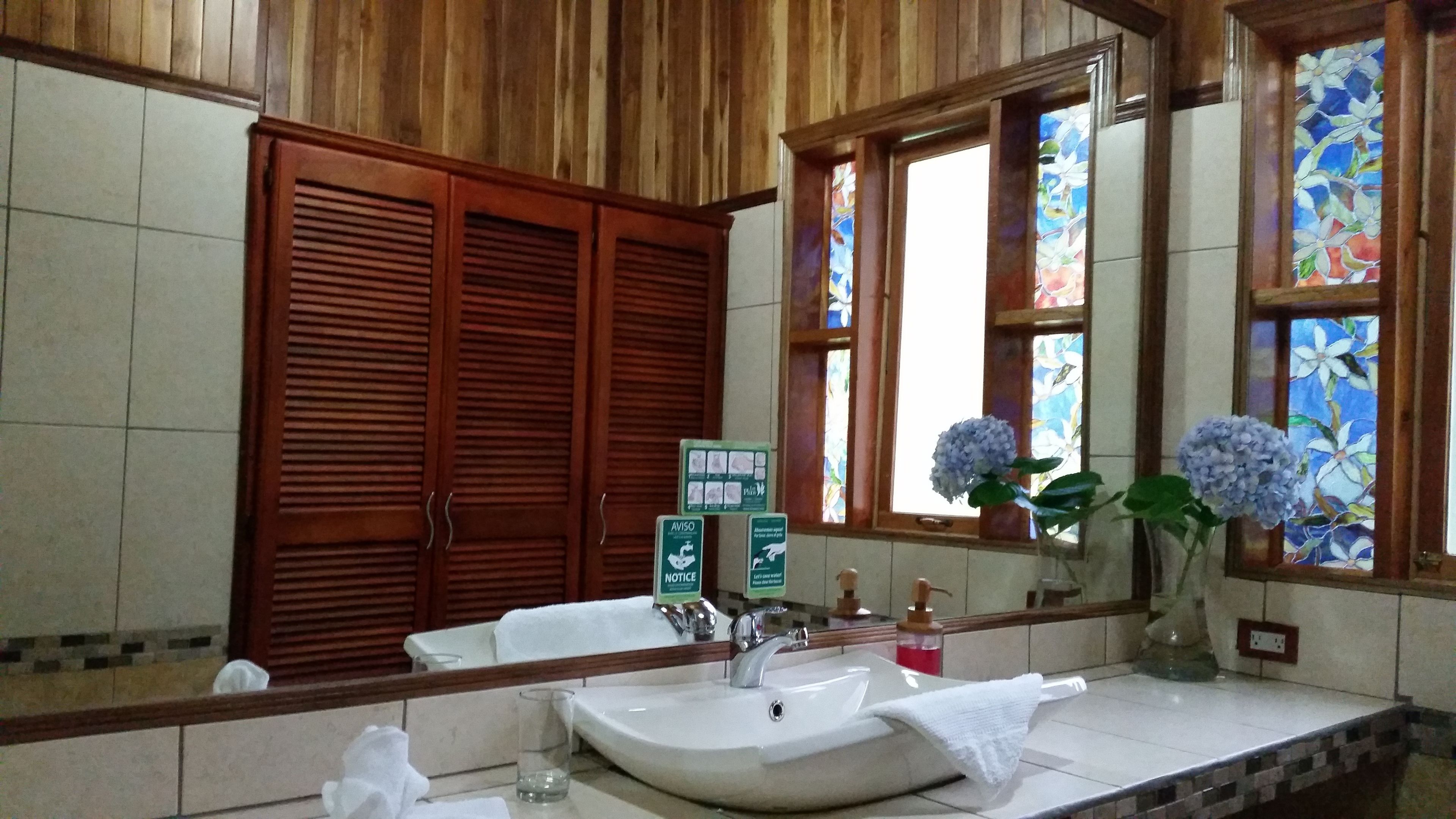 Los Pinos - Cabañas y Jardines