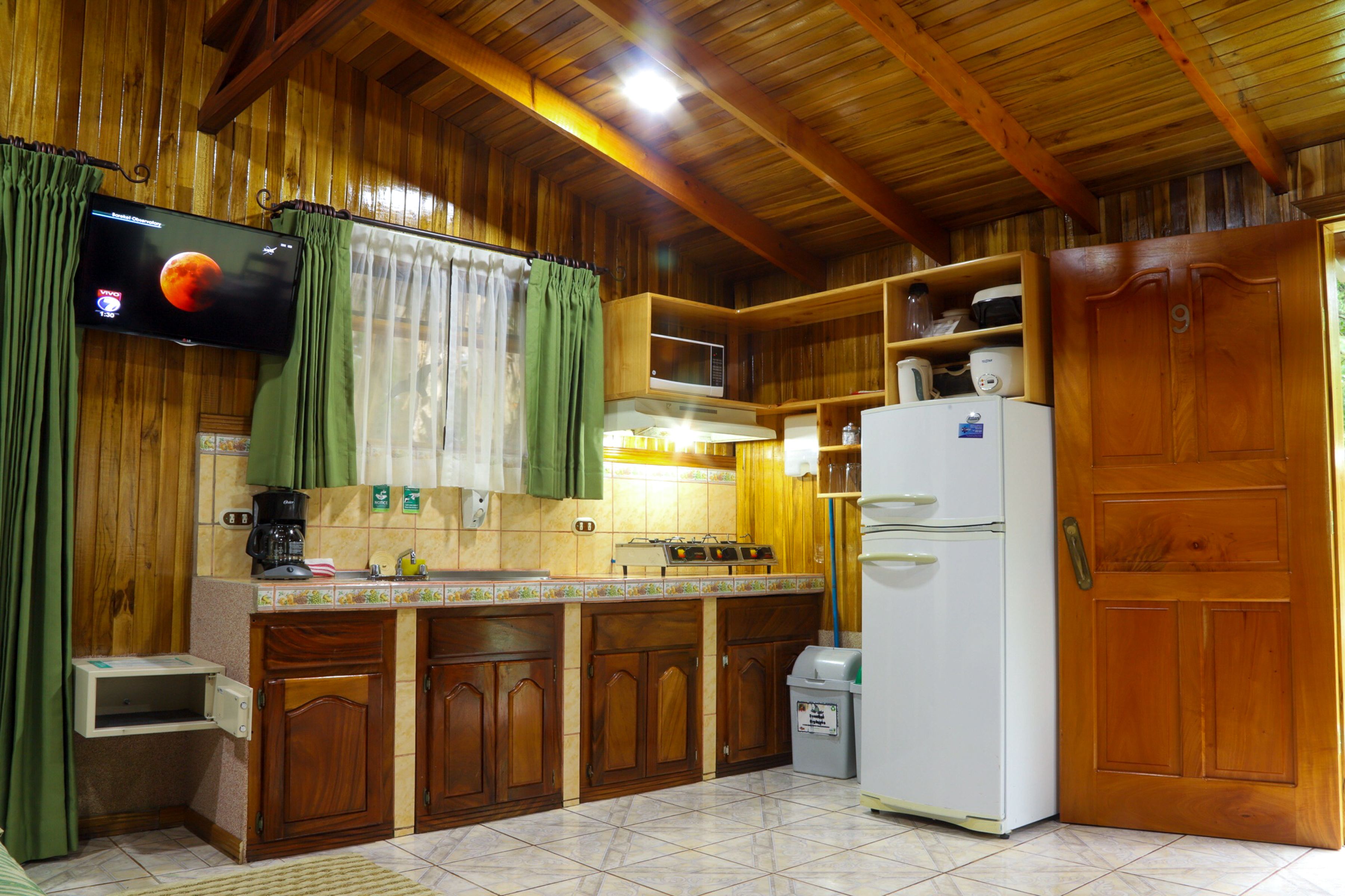 Los Pinos - Cabañas y Jardines