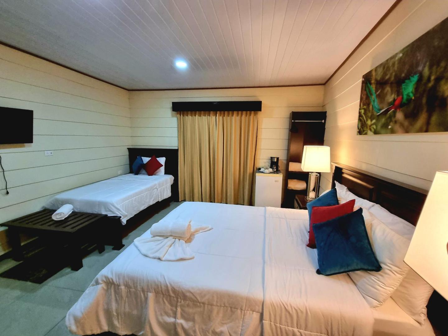 Suites & Villas Calathea