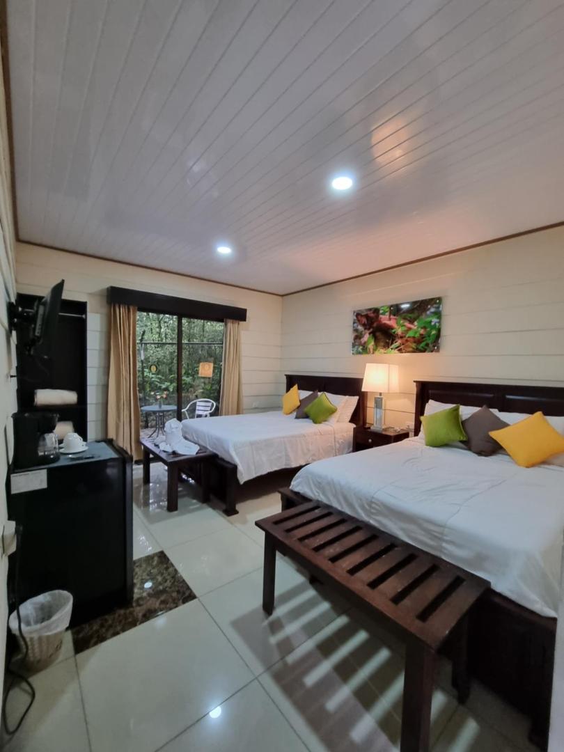 Suites & Villas Calathea