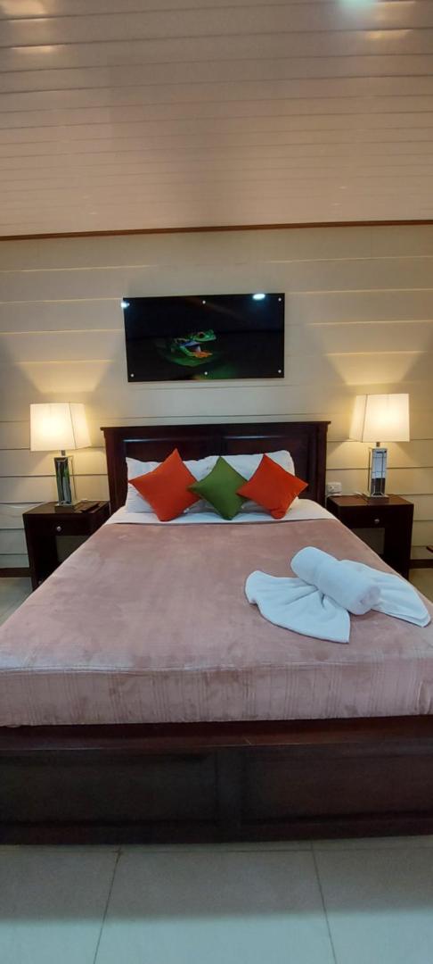 Suites & Villas Calathea