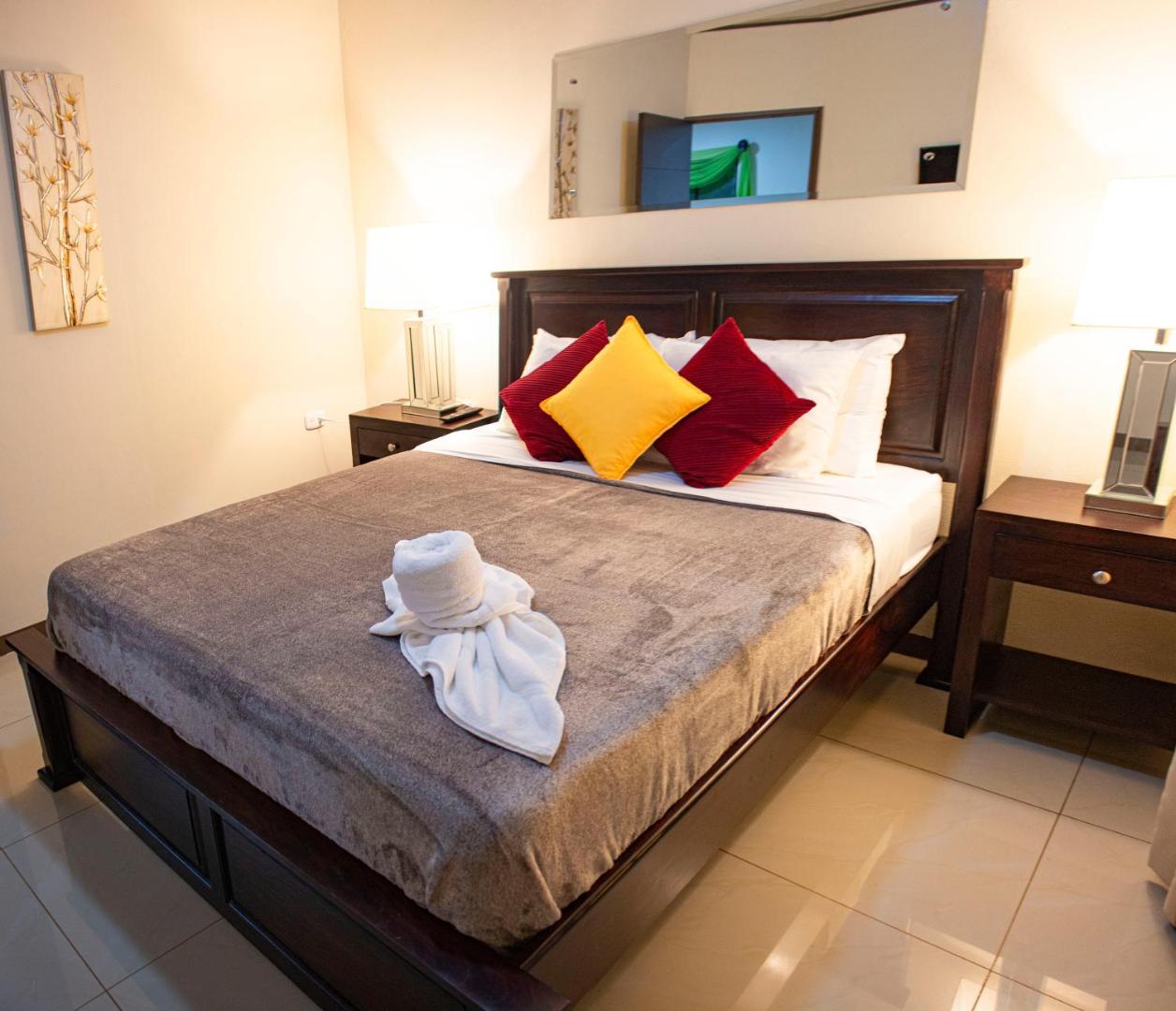 Suites & Villas Calathea