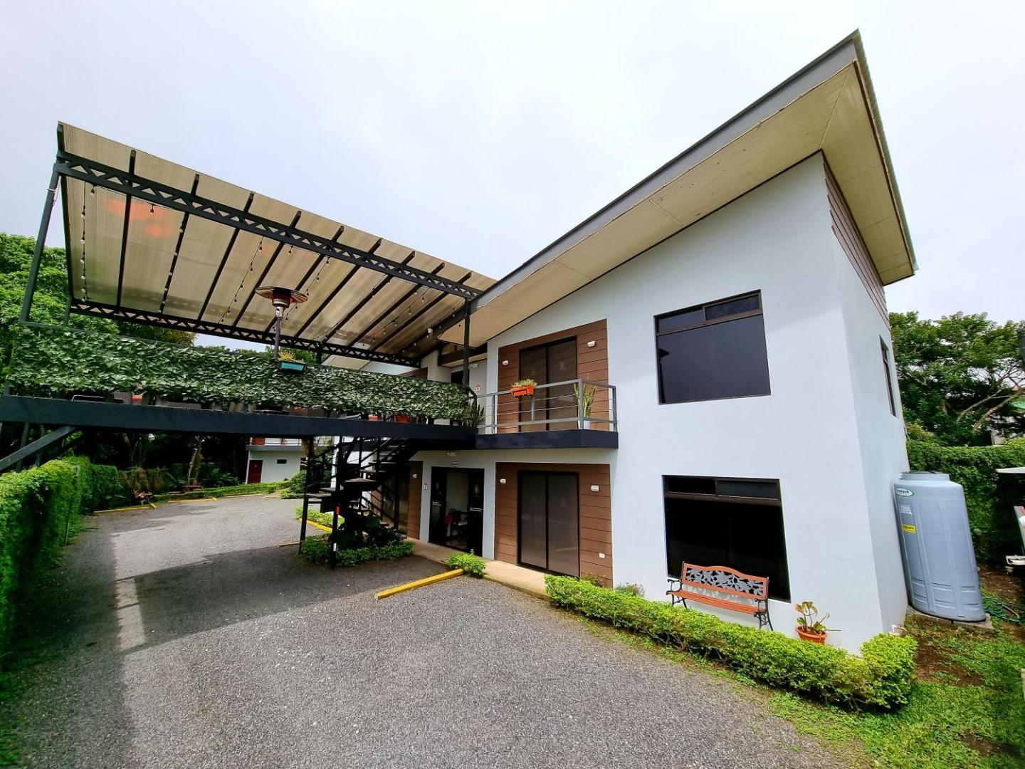 Suites & Villas Calathea