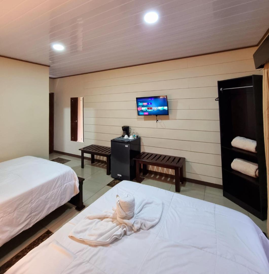 Suites & Villas Calathea