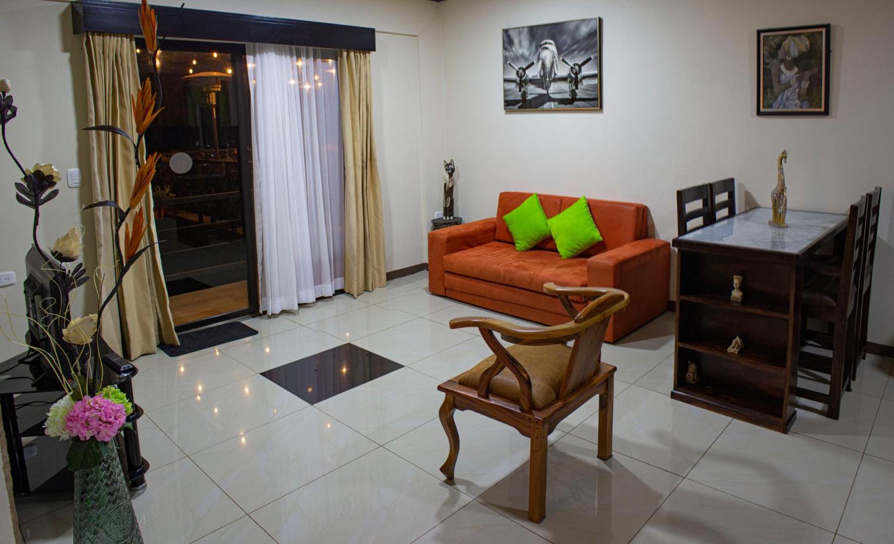 Suites & Villas Calathea