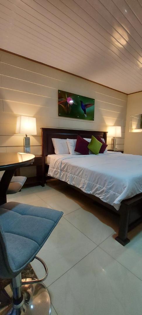 Suites & Villas Calathea