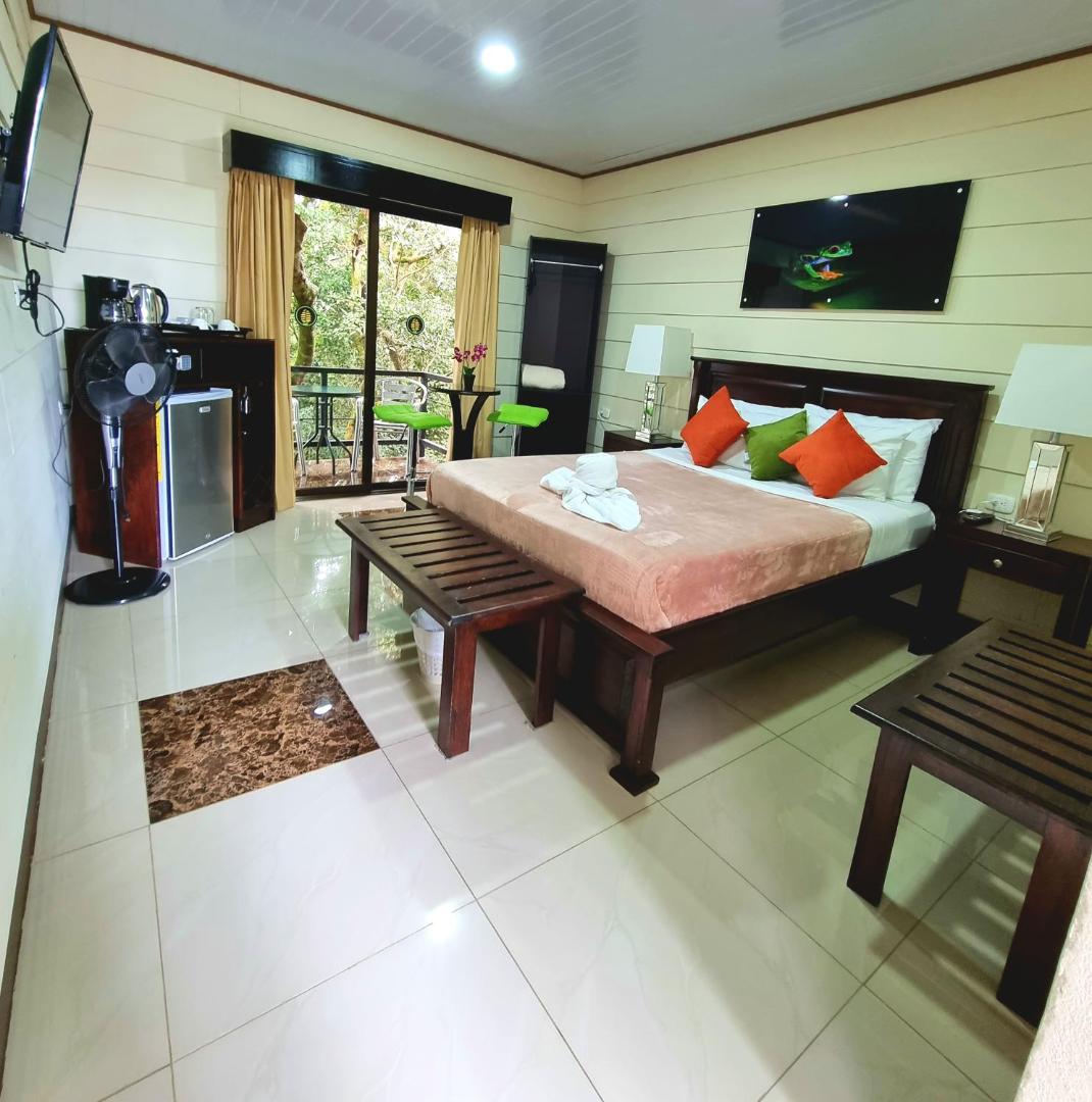 Suites & Villas Calathea